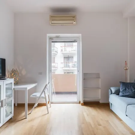 Raffaella Apartment