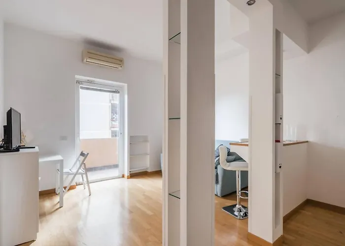 Raffaella Apartment Rome